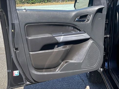 Certified 2022 Chevrolet Colorado LT w/ Fleet Safety Package image 21