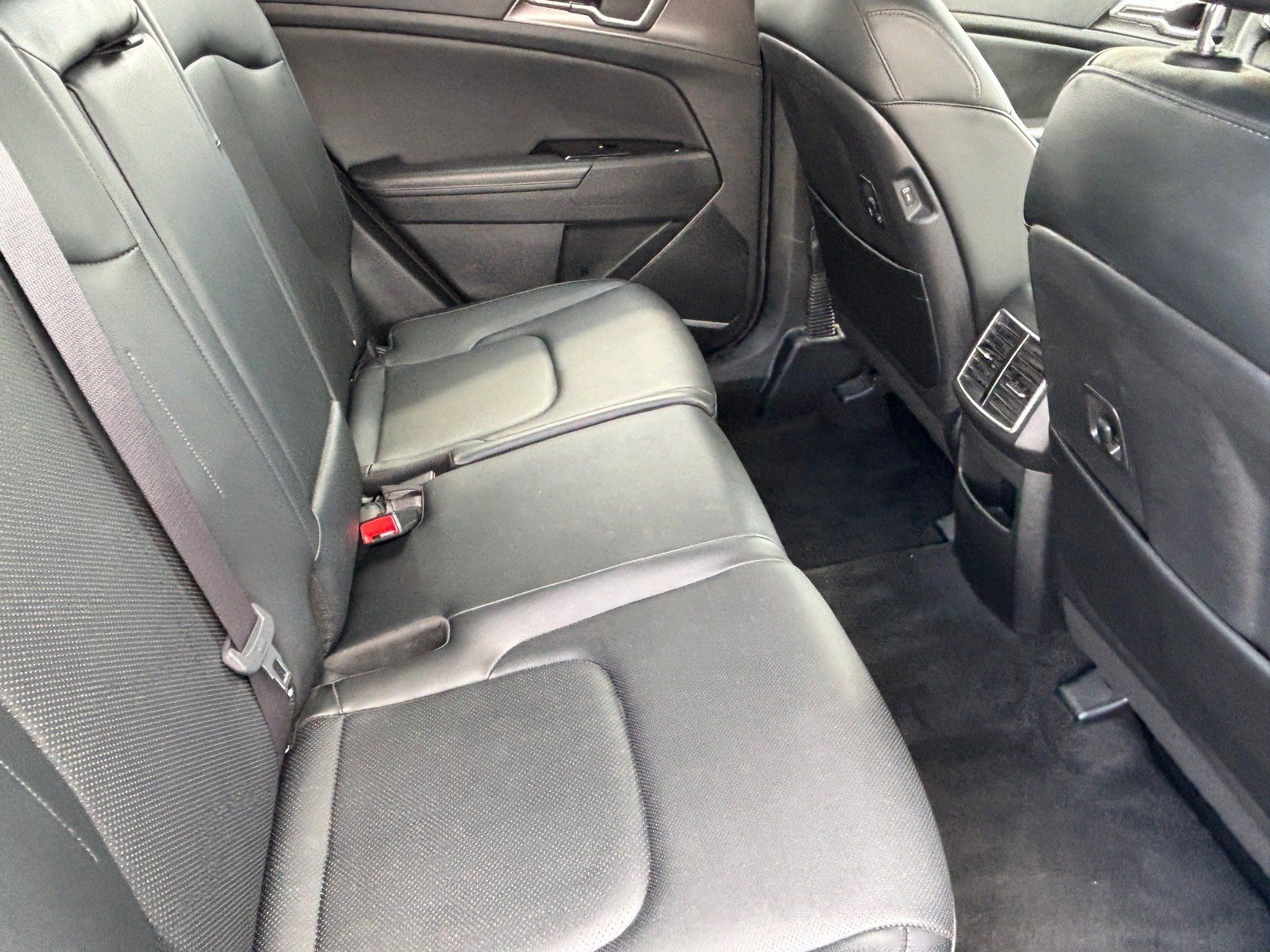 Certified 2024 Kia Sportage EX FWD image 29
