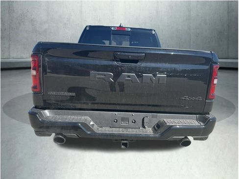 New 2026 RAM 1500 Big Horn AWD/4WD image 5