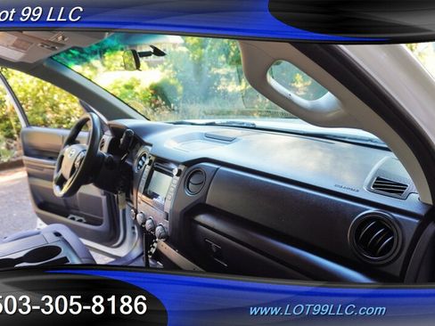 Used 2016 Toyota Tundra SR AWD/4WD image 17