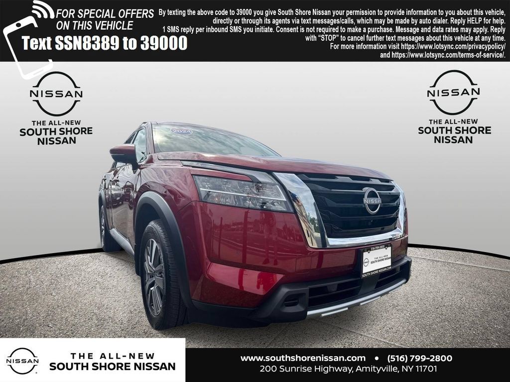 Used 2024 Nissan Pathfinder SL AWD/4WD image 1