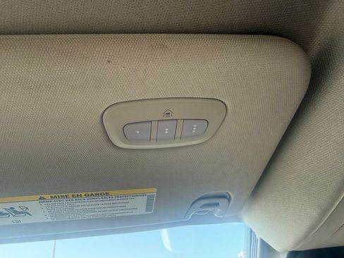 Used 2022 RAM 1500 Laramie AWD/4WD image 32