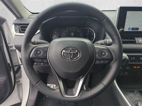 Certified 2025 Toyota RAV4 XLE w/ Convenience Package image 11