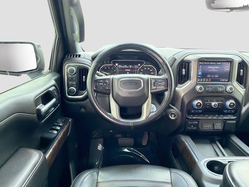 Used 2019 GMC Sierra 1500 Denali w/ Denali Ultimate Package image 17