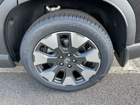 New 2026 Honda Pilot Touring image 47