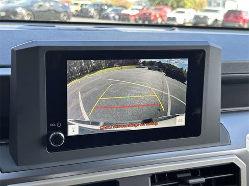 New 2025 Toyota Tacoma TRD Off-Road w/ TRD Off Road Upgrade Package image 4