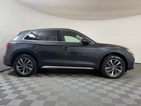 Used 2021 Audi Q5 2.0T Premium Plus w/ Premium Plus Package AWD/4WD image 8