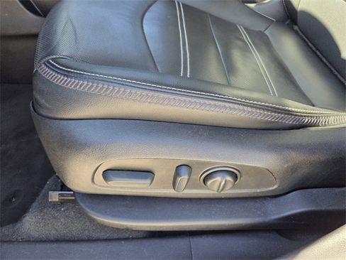 Used 2022 GMC Terrain Denali w/ LPO, 'HIT The Road' Package image 11