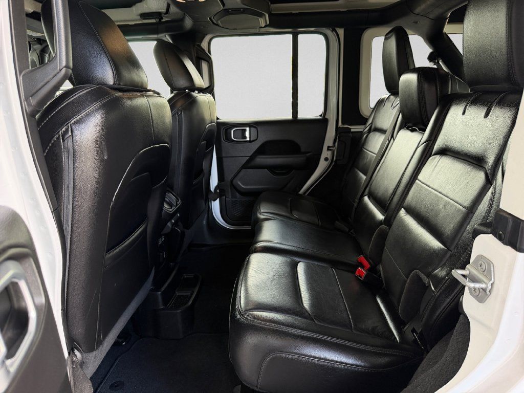 Used 2020 Jeep Wrangler Unlimited Sahara AWD/4WD image 26
