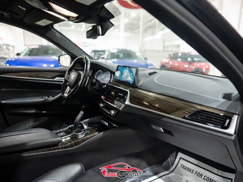 Used 2018 BMW 530e w/ Premium Package 2 image 15