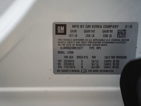 Used 2021 Buick Encore GX Preferred w/ Cold Weather Comfort Package FWD image 45