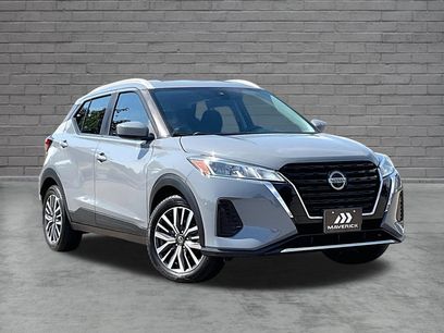 Used 2021 Nissan Kicks SV