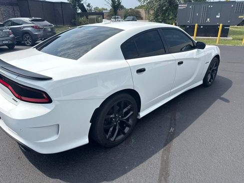 Used 2022 Dodge Charger R/T w/ Blacktop Package RWD image 3