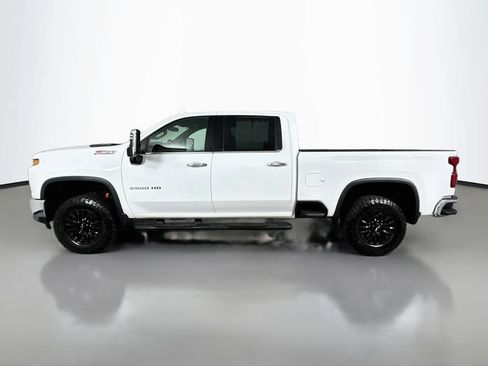 Used 2021 Chevrolet Silverado 2500 LTZ w/ Z71 Off-Road Package AWD/4WD image 9