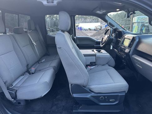 Used 2018 Ford F150 XLT w/ Equipment Group 302A Luxury image 7