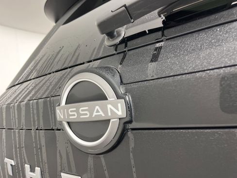 Used 2025 Nissan Pathfinder SV image 23