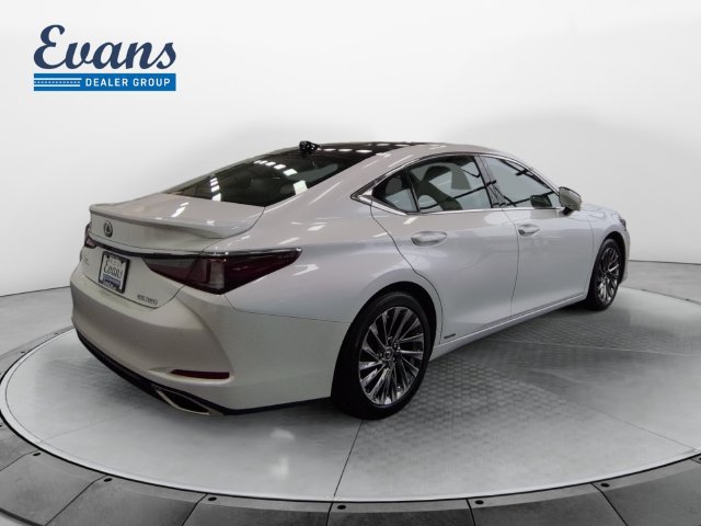 Used 2025 Lexus ES 350 Ultra Luxury w/ Accessory Package (Z2) FWD image 7