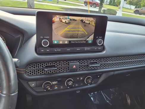 Certified 2024 Honda HR-V Sport image 18