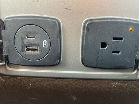 Used 2021 Ford F350 King Ranch w/ King Ranch Ultimate Package image 33