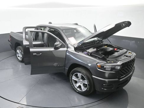 Used 2026 RAM 1500 Express RWD image 61