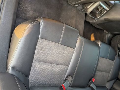 Used 2017 Chevrolet Impala LT image 22