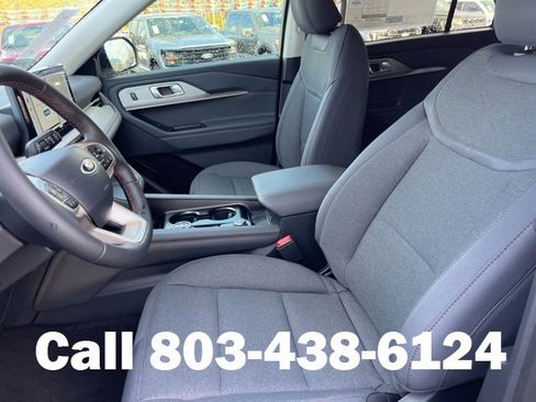 New 2026 Ford Explorer Active image 8