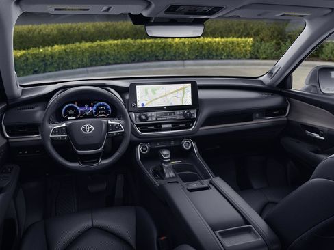 New 2026 Toyota Grand Highlander Limited image 42