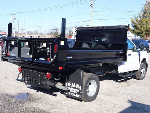 New 2025 Ford F350 XL w/ XL Chrome Package image 6