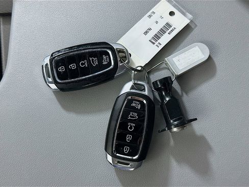 Used 2021 Hyundai Palisade SEL w/ Convenience Package image 34