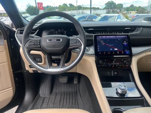 Used 2024 Jeep Grand Cherokee L Limited RWD image 22