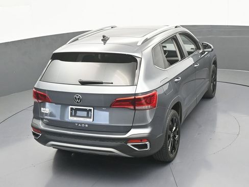 Used 2022 Volkswagen Taos SEL w/ Panoramic Sunroof Package image 51