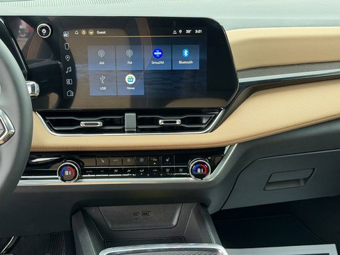 New 2026 Chevrolet Equinox ACTIV w/ Safety and Technology Package image 18