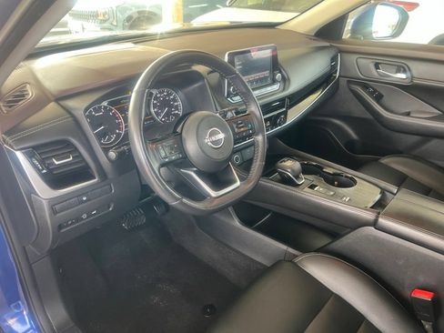 Certified 2023 Nissan Rogue SL FWD image 6