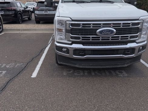 Used 2024 Ford F350 XLT w/ FX4 Off-Road Package image 6