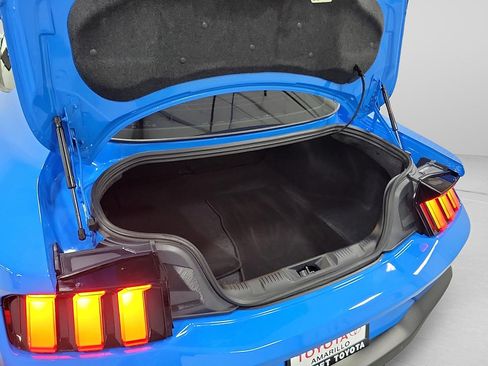 Used 2025 Ford Mustang GT RWD image 7
