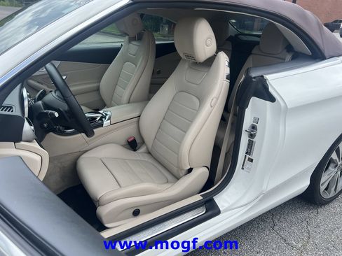 Used 2018 Mercedes-Benz C 300 4MATIC Cabriolet image 18