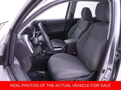 Used 2023 Toyota Tacoma SR5 AWD/4WD image 4