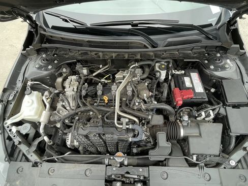 Used 2024 Nissan Altima 2.5 SV image 26