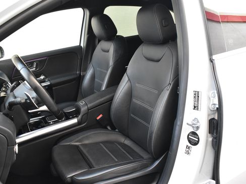 Used 2021 Mercedes-Benz GLA 35 AMG 4MATIC image 24