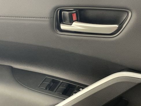 New 2026 Toyota Corolla Cross XLE FWD image 18