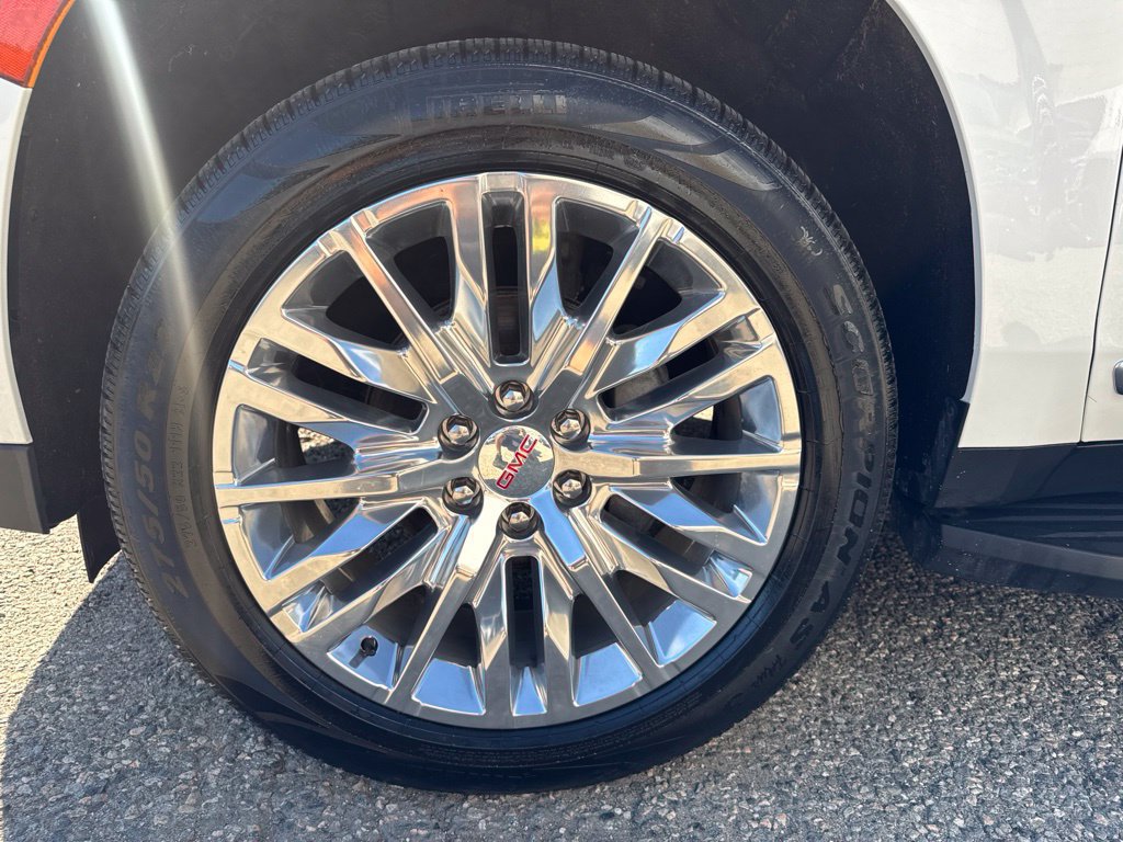 Used 2023 GMC Yukon Denali AWD/4WD image 11
