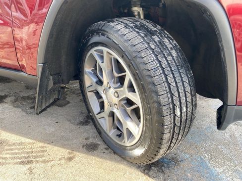 Used 2021 Jeep Grand Cherokee Limited w/ Luxury Group II image 29