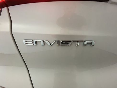 Used 2025 Buick Envista Avenir FWD image 26