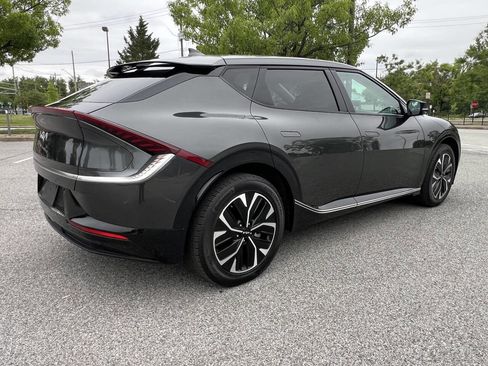 Used 2023 Kia EV6 Wind RWD image 7