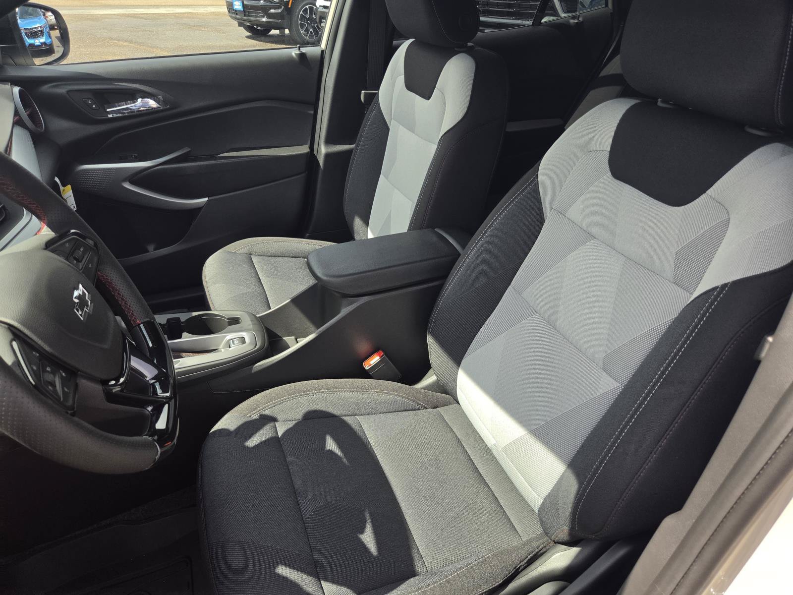 New 2026 Chevrolet Trax RS FWD image 15
