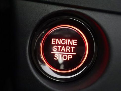 Certified 2025 Honda Accord SE image 17