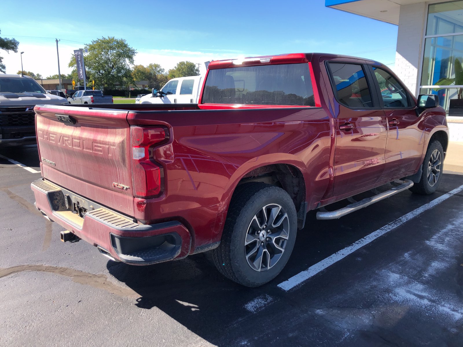 Used 2023 Chevrolet Silverado 1500 RST w/ Z71 Off-Road Package AWD/4WD image 4