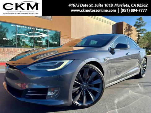Used 2017 Tesla Model S 75 image 1