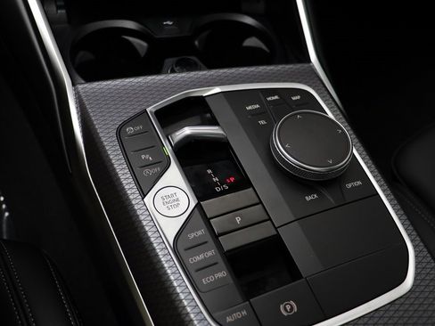 New 2026 BMW 330i Sedan w/ Convenience Package image 11