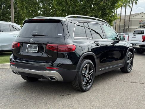 New 2026 Mercedes-Benz GLB 250 image 9